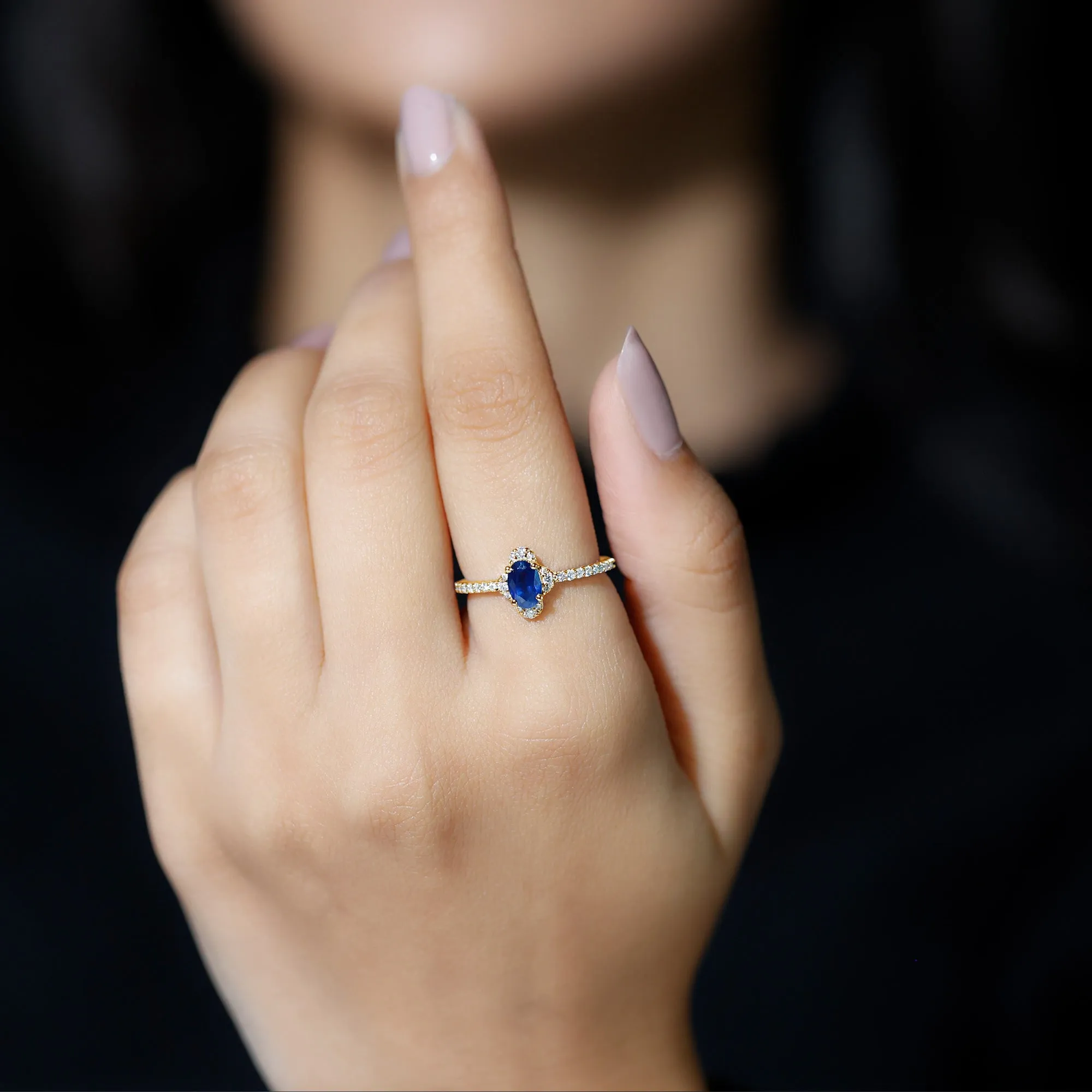 1 CT Oval Cut Blue Sapphire Classic Solitaire Ring with Diamond Halo