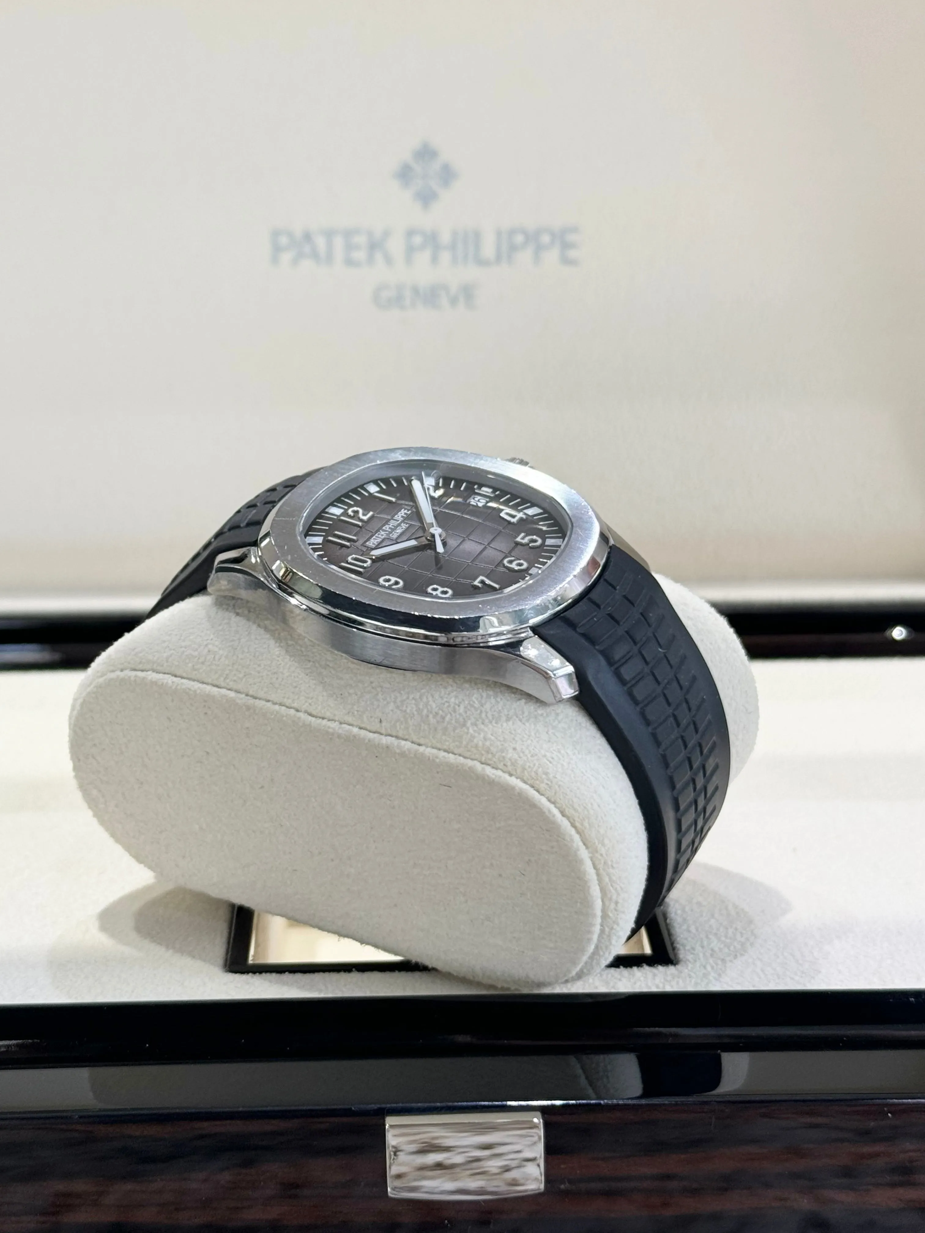 2021 Patek Philippe Aquanaut Self-Winding 5167A-001