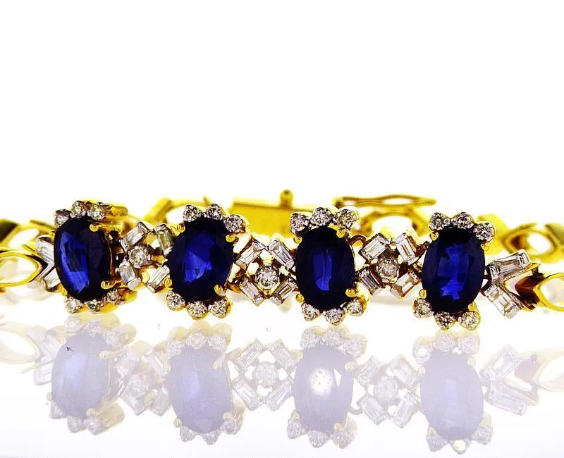 4 TCW Tennis Bracelet Natural Blue Sapphires and Diamond 18K Yellow Gold Classic