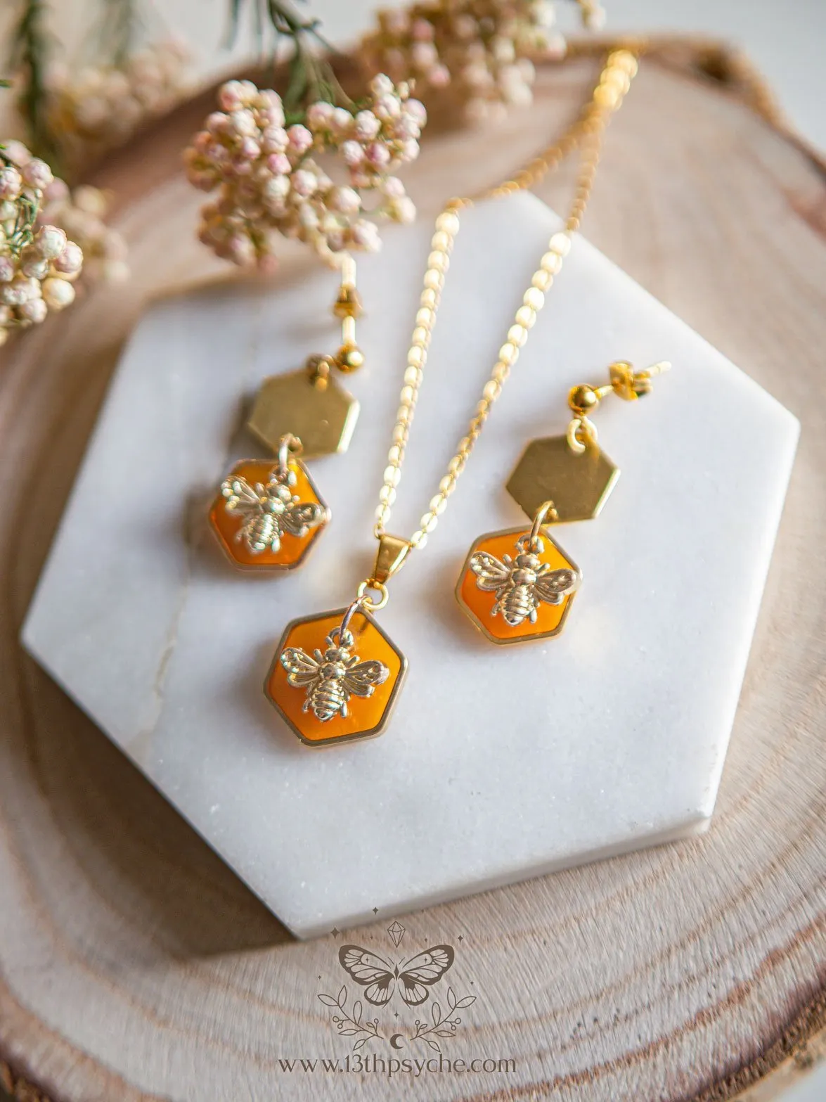 Amber hexagon and bees earrings and necklace set