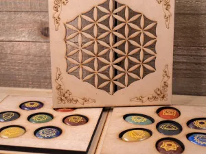 CHAKRA Crystals in Crystal Grid Board Wooden Box - Flower of Life - Healing Crystals Set, Self Care Box, Beginner Crystal Kit, E1756