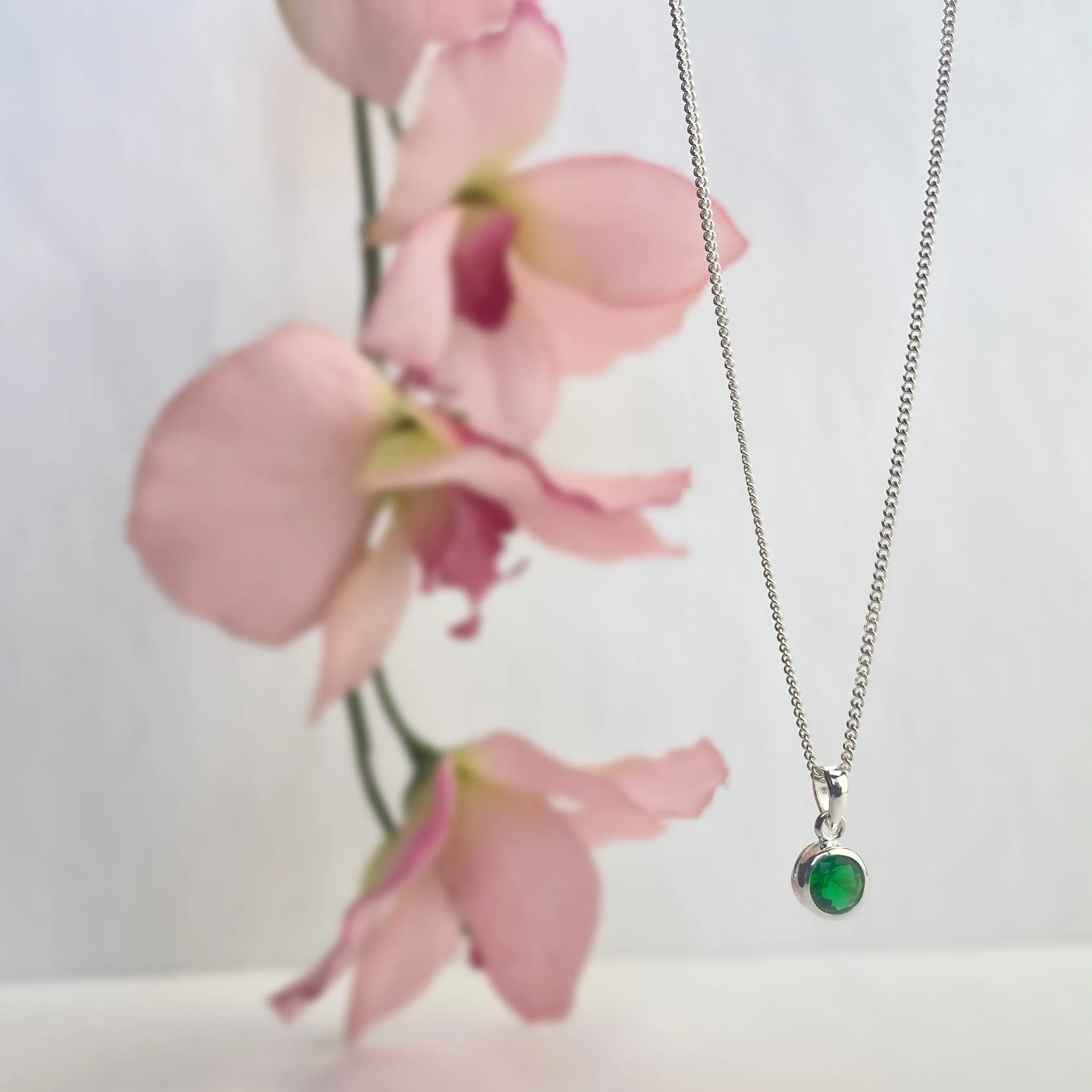 Emerald Sparkle Pendant - SP2915