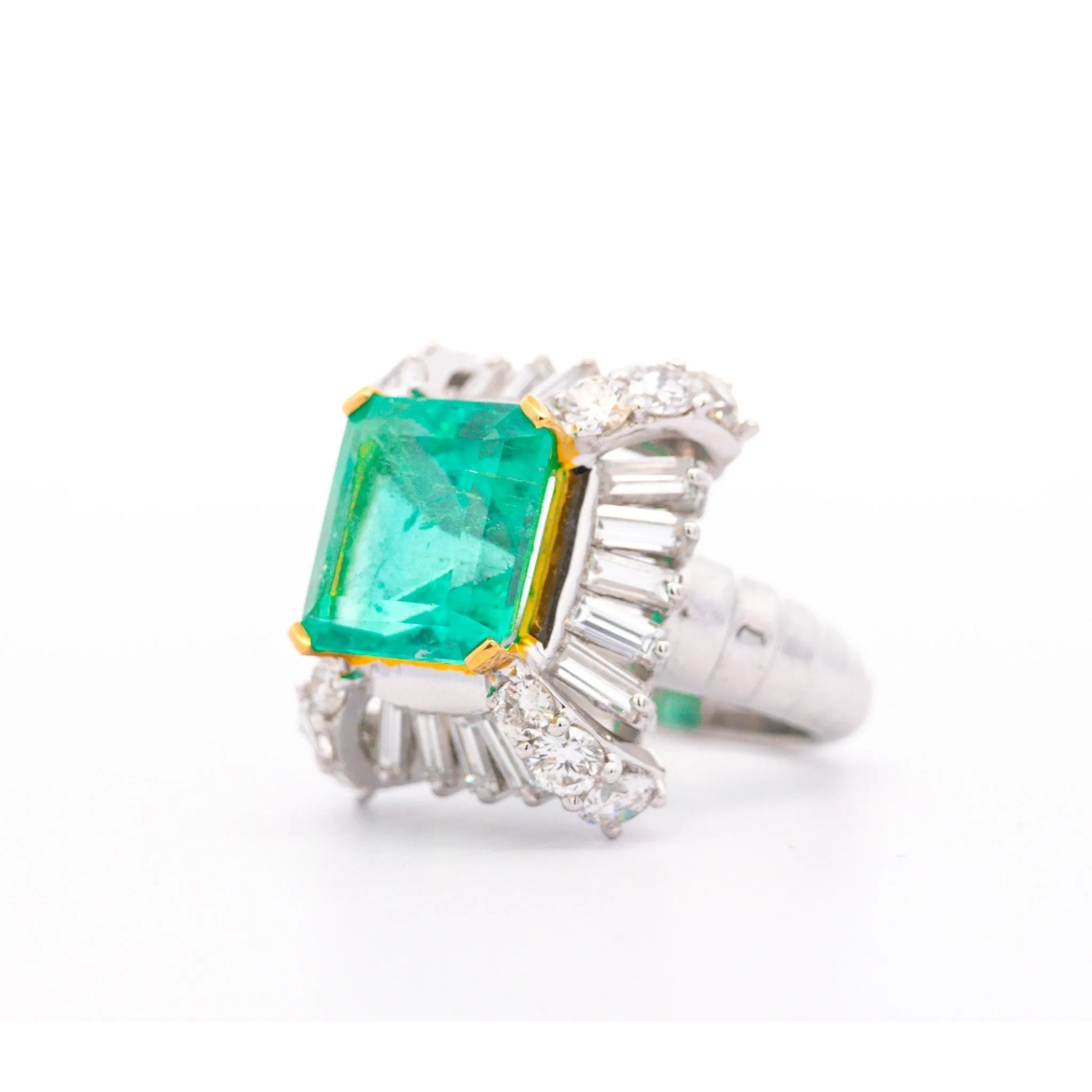 GRS Certified 6.78 carat Colombian Emerald and Baguette Cut Diamond Ring