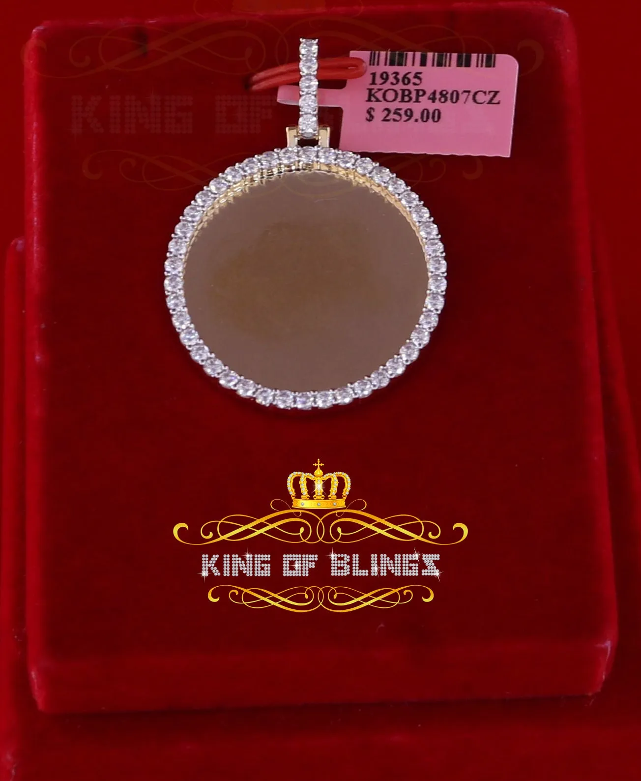 King of Bling's Sterling Silver 1.25" Picture Round Yellow Pendant Round 2.82ct Cubic Zirconia