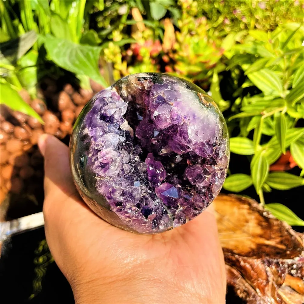 Large Amethyst Geode Sphere (Item #00102)