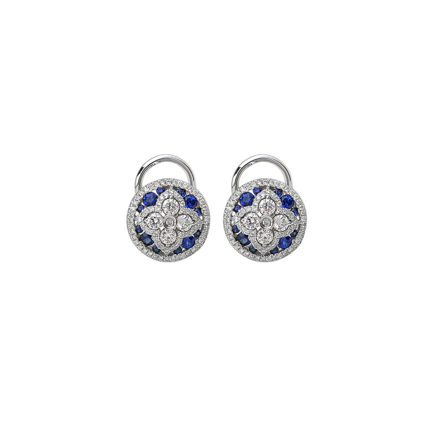 Precious Quatrefoil Round Stud Earring