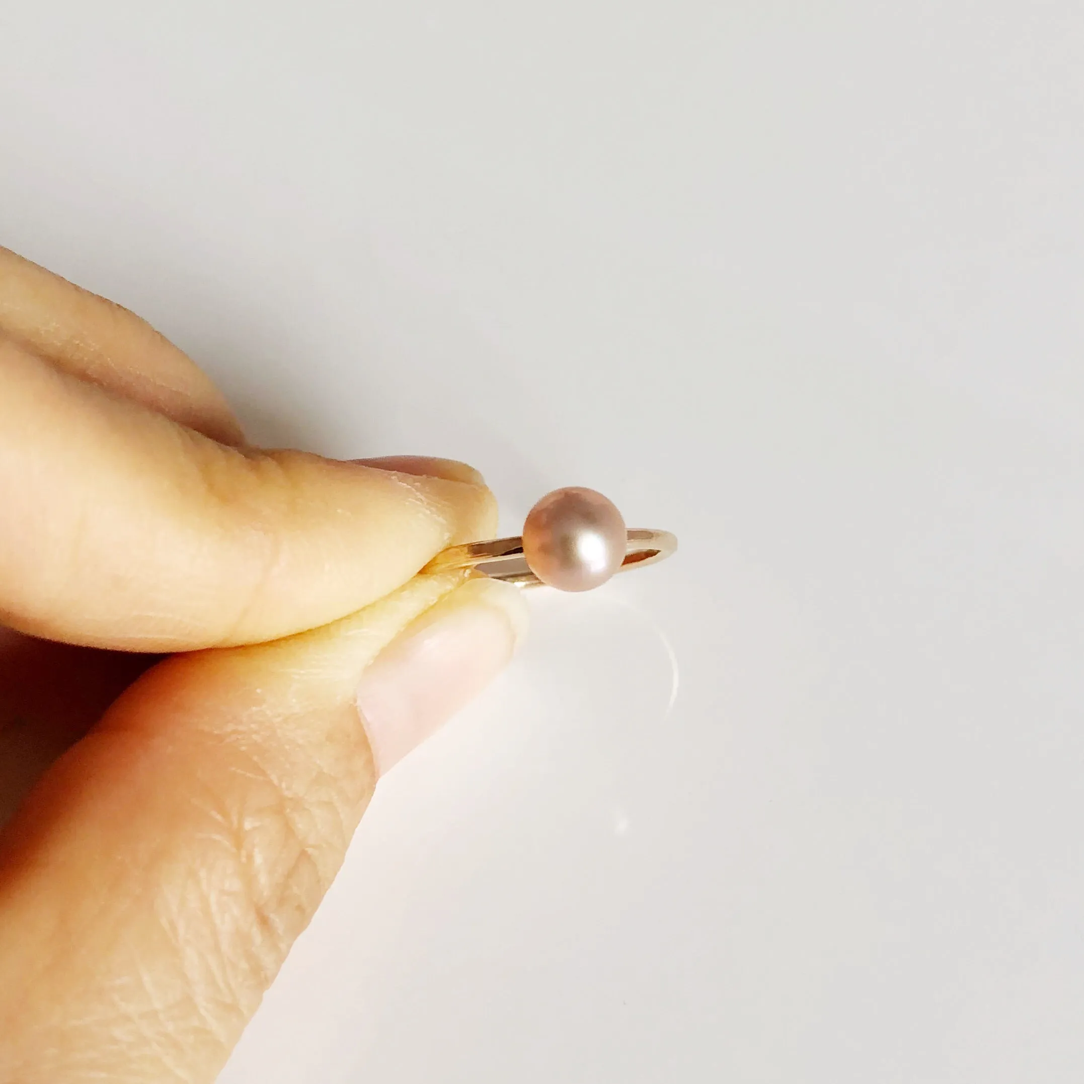 Ring ELVANI- pink pearl (R176)