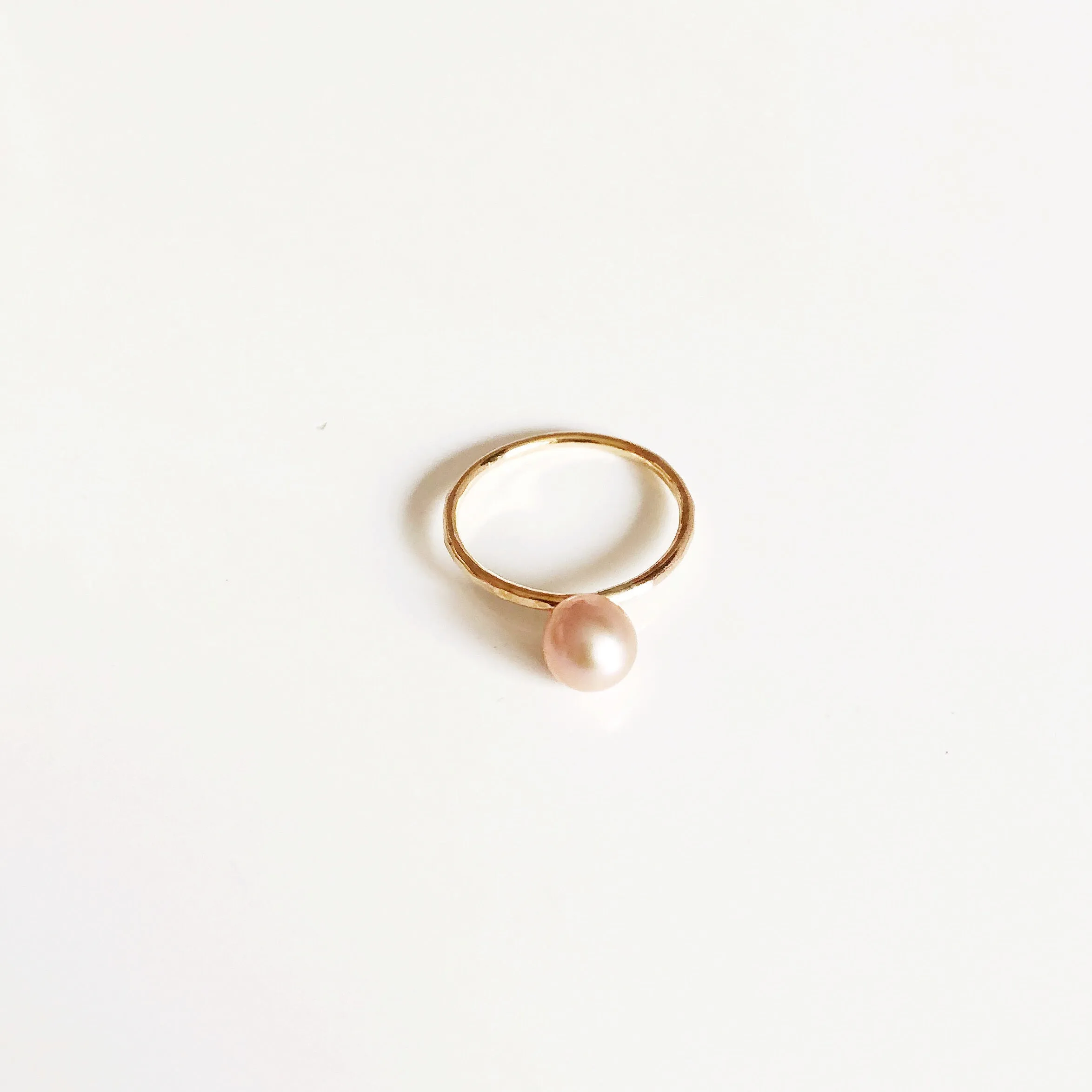 Ring ELVANI- pink pearl (R176)