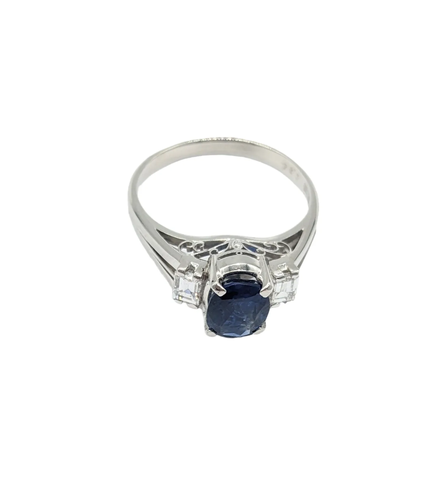 Sapphire and Diamond Ladies Ring Set in Platinum