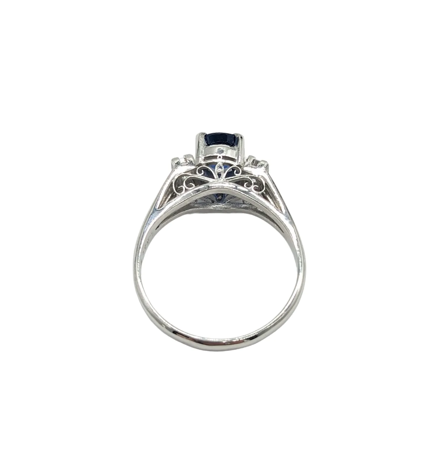 Sapphire and Diamond Ladies Ring Set in Platinum