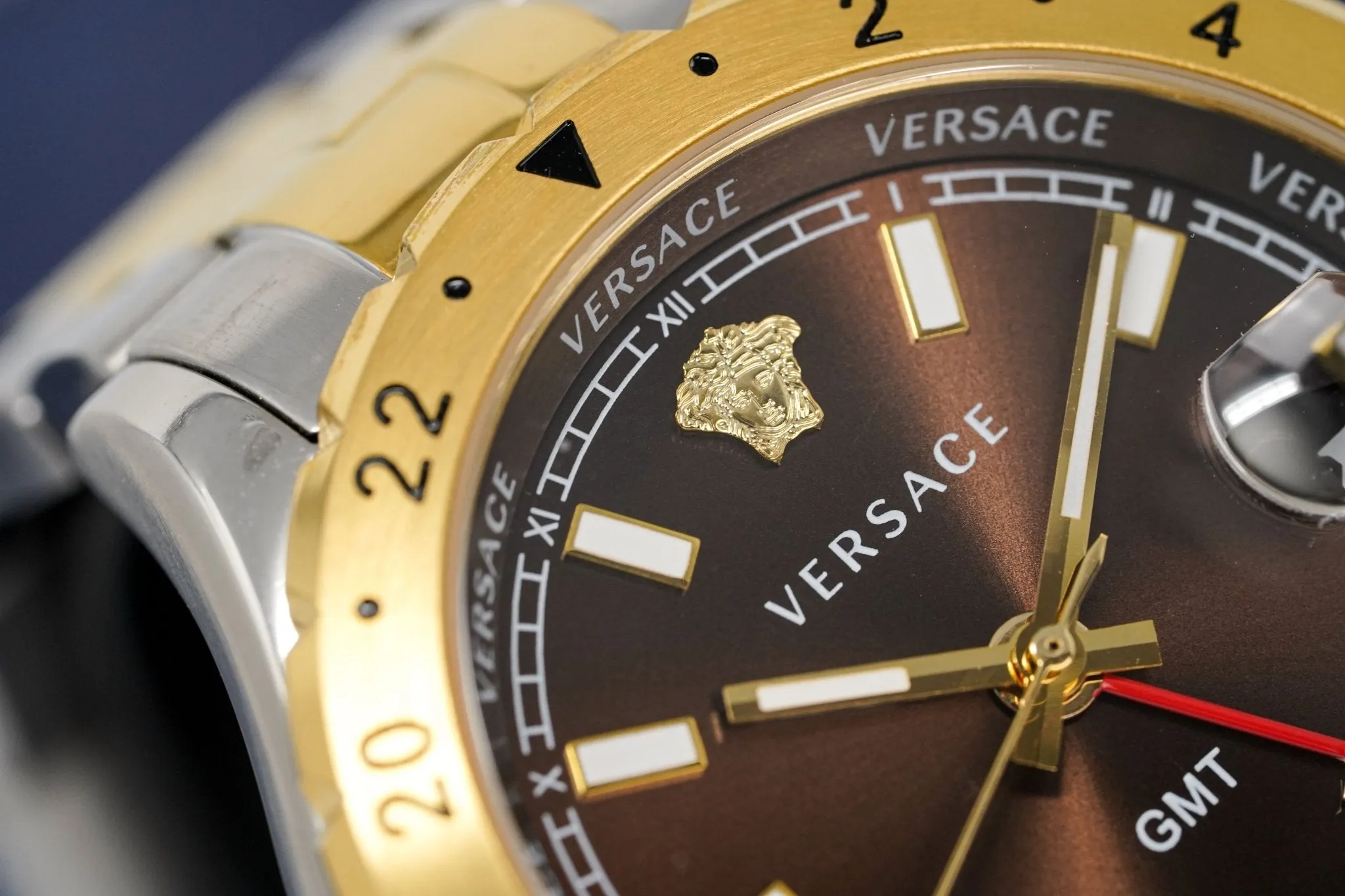 Versace Men's Watch Hellenyium GMT Brown Two-Tone Bracelet V11040015